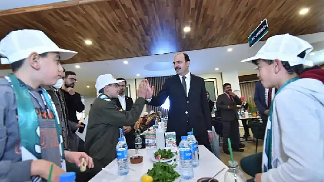 Konya Büyükşehir'den 13 bin öğrenciye bilim ve kültür gezisi
