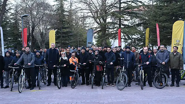 Konya Büyükşehir'den 'Dünya Kışın Bisikletle İşe Gitme Günü' etkinliği