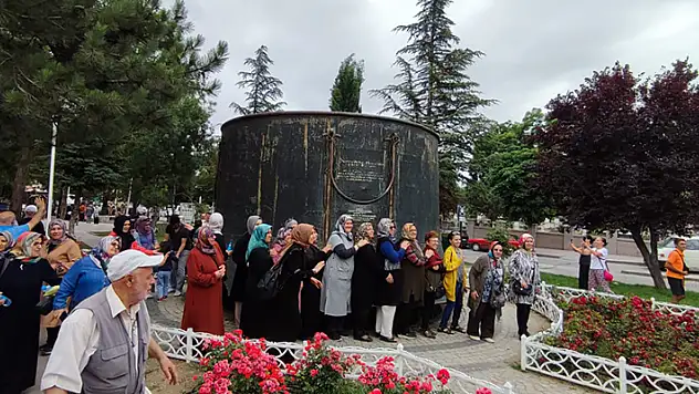 Konya Büyükşehir'den işitme engelliler için Akşehir gezisi