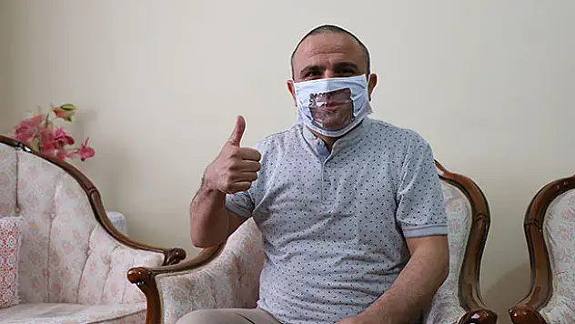 Konya Büyükşehir'den işitme engelliler için ağız kısmı şeffaf maske
