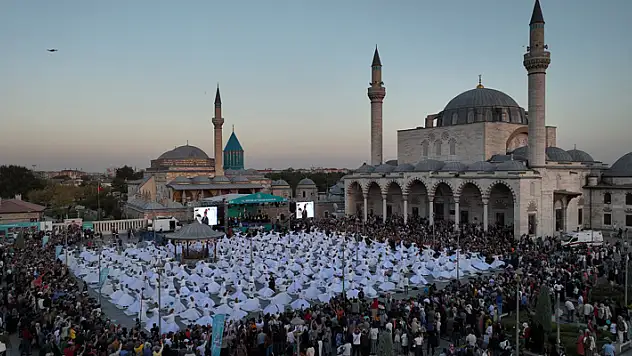 Konya Büyükşehir'den 'Mevlana ve İnsan' temalı fotoğraf yarışması 