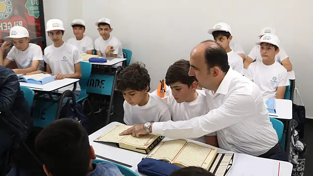 Konya Büyükşehir'den, öğrencilere ücretsiz etüt salonu hizmeti 