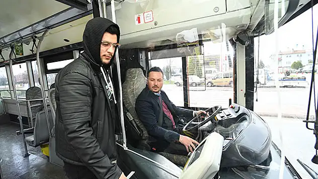 Konya Büyükşehir'den otobüslere şeffaf koruma kabini