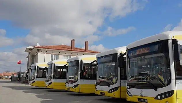 Konya Büyükşehir'den yeni korona tedbiri: 65 yaş üstüne ücretsiz ulaşım iptal!