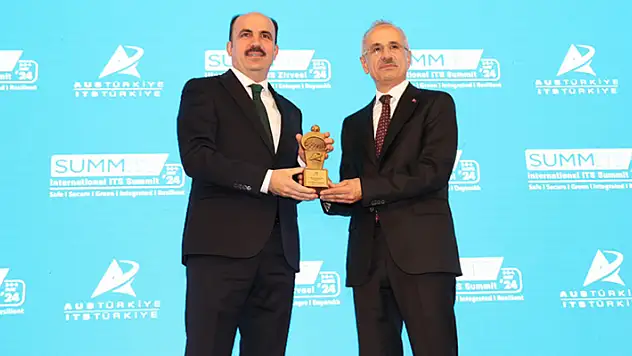 Konya Büyükşehir'e Belediyecilik Ödülü