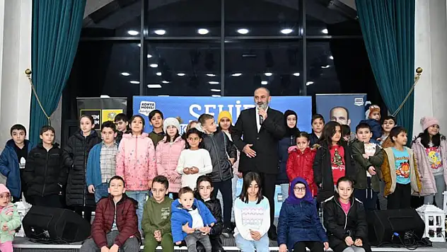 Konya Büyükşehir'in 'Şehir Konferanslarında' şehitler için dua edildi 