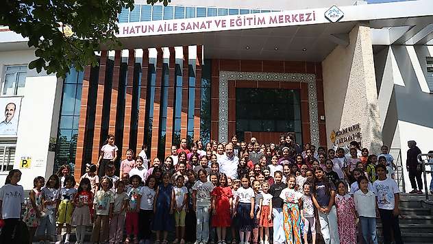 Konya Büyükşehir'in yaz kurslarında öğrenciler eğlenerek öğreniyor