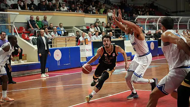 Konya Büyükşehir, Kocaeli'yi devirdi! 4'te 4 yaptık