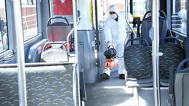 Konya Büyükşehir koronavirüsle mücadeleyi sürdürüyor