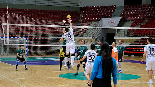 Konya Büyükşehir Kurumlar Arası Voleybol Turnuvası için kayıtlar başladı