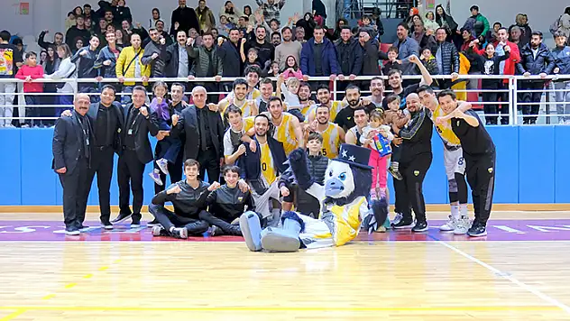 Konya Büyükşehir seriyi 11'e çıkardı

