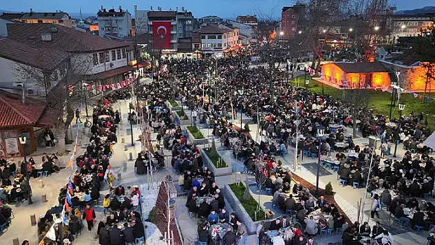 Konya Büyükşehir Seydişehir'de iftar programı düzenledi