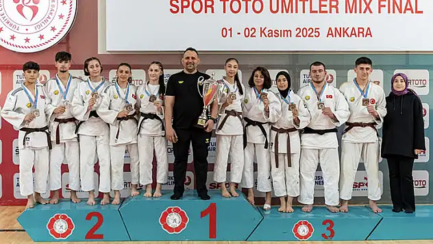 Konya Büyükşehir sezonu ilk 3'te bitirdi