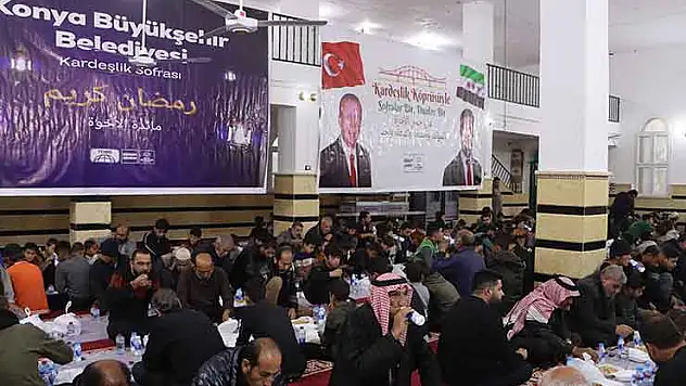 Konya Büyükşehir Suriye'de iftar verdi