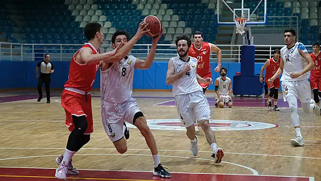 Konya Büyükşehir Uşak deplasmanında