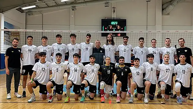 Konya Büyükşehir voleybolda adını Play-Off'lara yazdırdı
