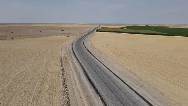 Konya Büyükşehir'den Emirgazi'ye yüksek standartlı mahalle yolları
