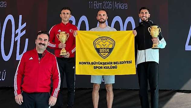 Konya Büyükşehirli Enbiya, şampiyon oldu