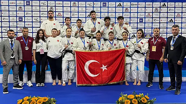 Konya Büyükşehirli judocular Avrupa ikinciliği elde etti