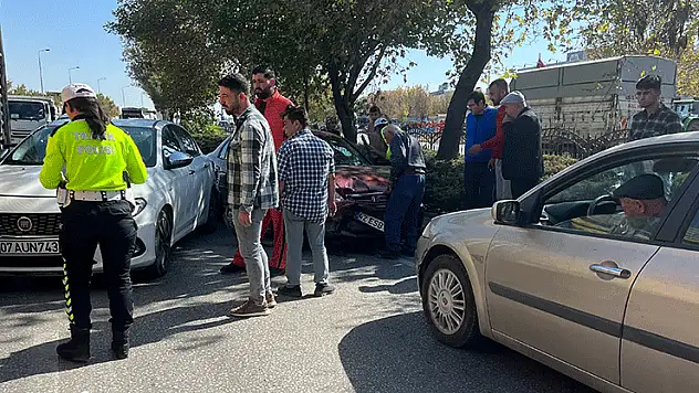 Konya'da çevre yolunda zincirleme kaza: Sürücüden pes dedirten savunma