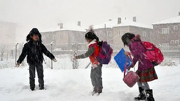 Konya'da 10 ilçede eğitime ara verildi
