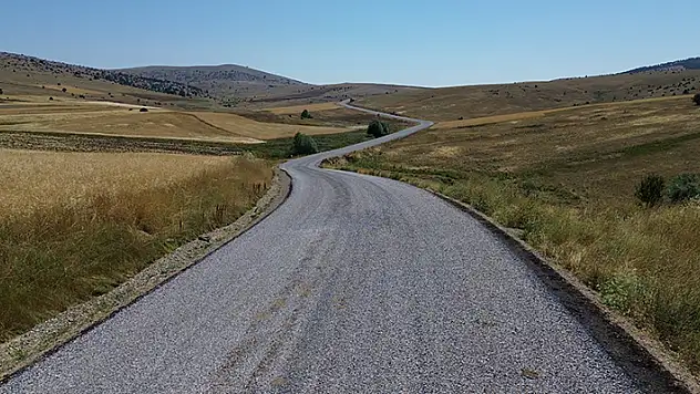 Konya'da 10 kilometrelik mahalle yolunda çalışmalar tamamlandı
