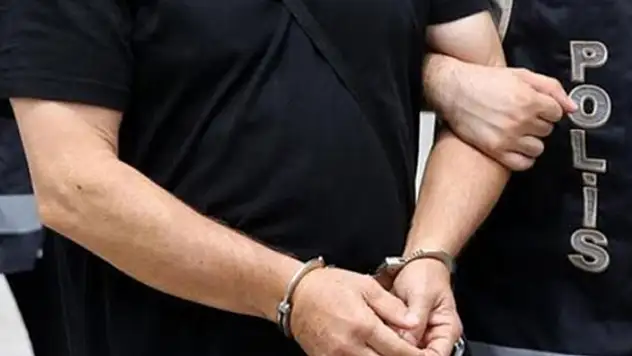 Konya'da 10 ruhsatsız tabancayla yakalanan 2 zanlı tutuklandı
