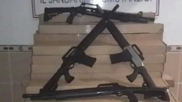 Konya'da 100 kaçak av tüfeği yakalandı