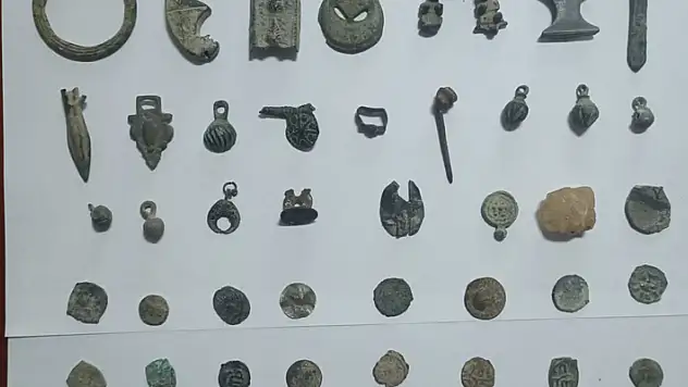 Konya'da 115 parça tarihi eser ele geçirildi
