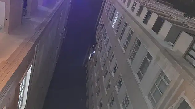 Konya'da 12 katlı apartmanda yangın çıktı
