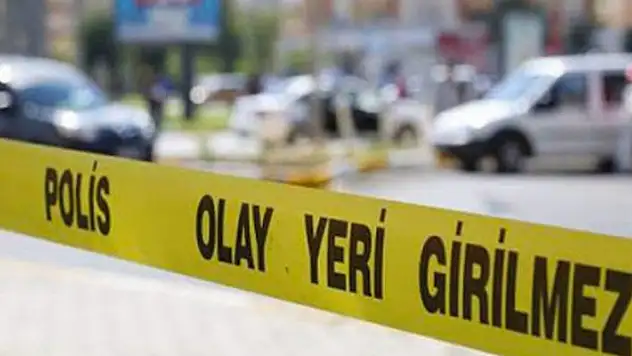 Konya'da 12. kattaki balkondan düşen genç öldü, üzerine düştüğü kişi ağır yaralandı