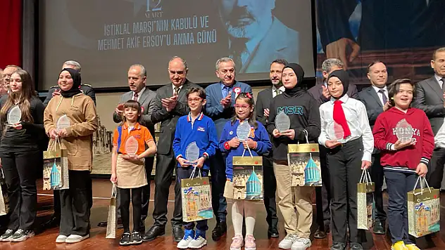 Konya'da 12 Mart İstiklal Marşı'nın Kabulü ve Mehmet Akif Ersoy'u Anma Günü törenle kutlandı