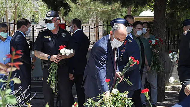 Konya'da 15 Temmuz etkinliklerinde şehitler anıldı