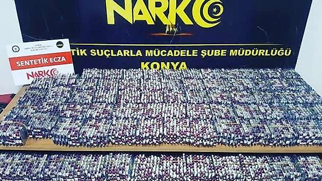 Konya'da 16 bin 800 sentetik ecza hap ele geçirildi