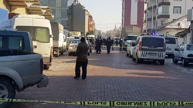 Konya'da 2 aracın karıştığı kaza sonrası kavga çıktı: 1 kişi pompalıyla vuruldu
