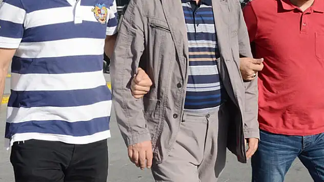 Konya'da 2 bin 520 kişi memurluktan atıldı