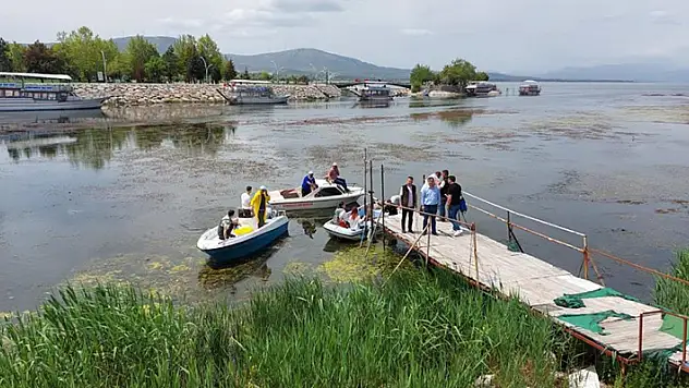 Konya'da 2 bin metre sahipsiz ağ ve elektroşok malzemeleri ele geçirildi
