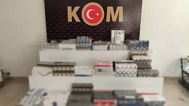 Konya'da 2 bin paket gümrük kaçağı sigara ele geçirildi
