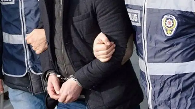 Konya'da 2 hırsızlık şüphelisi kovalamaca sonucu yakalandı