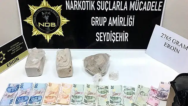 Konya'da 2 kilo 765 gram eroin ele geçirildi, 2 şüpheli gözaltına alındı