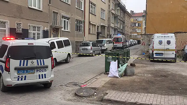 Konya'da 2 kızını bıçaklayarak öldüren Suriyeli sanığın akıl sağlığı için istenen rapor beklenecek
