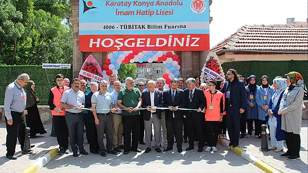Konya'da '2. TÜBİTAK 4006 Bilim Fuarı ve Yaz Şenliği' yapıldı
