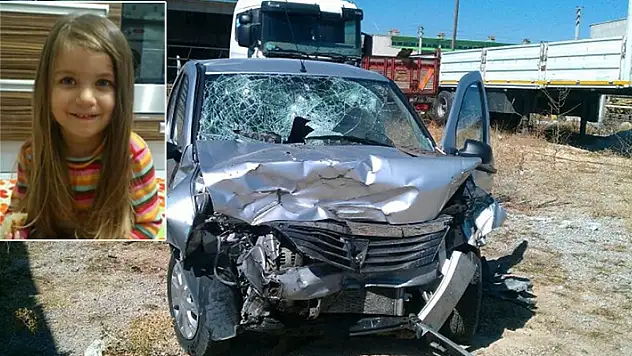 Konya'da 2 yaşındaki çocuğun trafik kazasında ölümüyle ilgili sanık hakim karşısına çıktı
