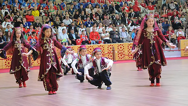 Konya'da 23 Nisan coşkusu