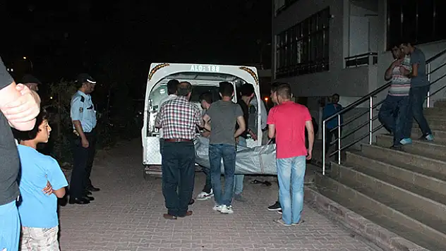 Konya'da 24 yaşındaki genç evinde ölü bulundu