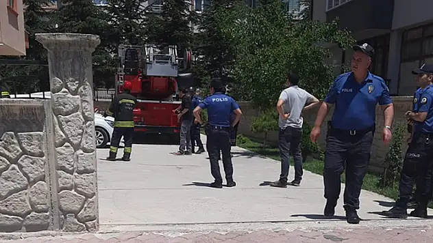 Konya'da 26 yıl kesinleşmiş hapis cezası bulunan hükümlü çatı katında yakalandı

