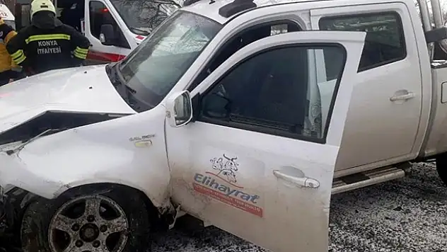 Konya'da 3 araç çarpıştı: 1 ölü, 4 yaralı