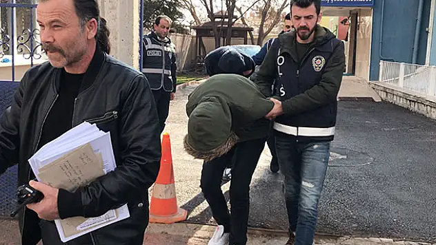 Konya'da 3 bin litre mazot çalan hırsızlar kovalamaca sonucu yakalandı