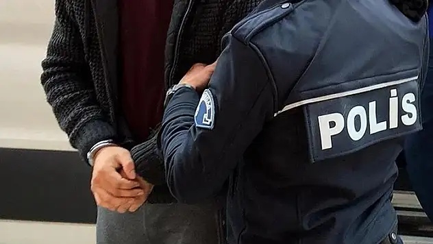 Konya'da 3 kişiyi 'işe yerleştirme' vaadiyle dolandıran şüpheli tutuklandı