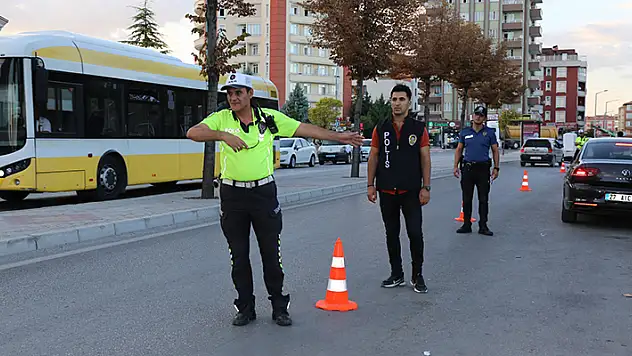 Konya'da 30 Ağustos'ta bazı yollar trafiğe kapatılacak
